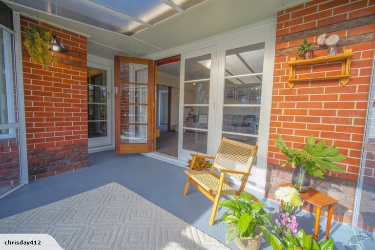 Photo of property in 68 Coopers Road, Dallington, Christchurch, 8061