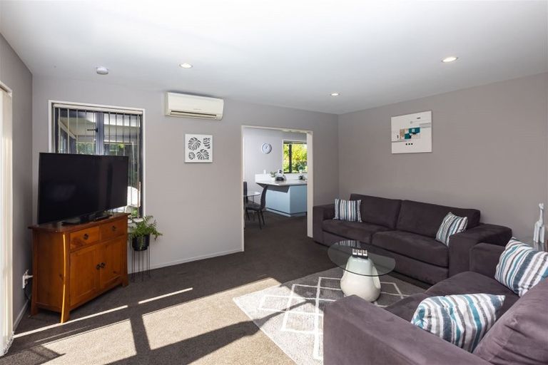 Photo of property in 84 Bella Rosa Drive, Hei Hei, Christchurch, 8042