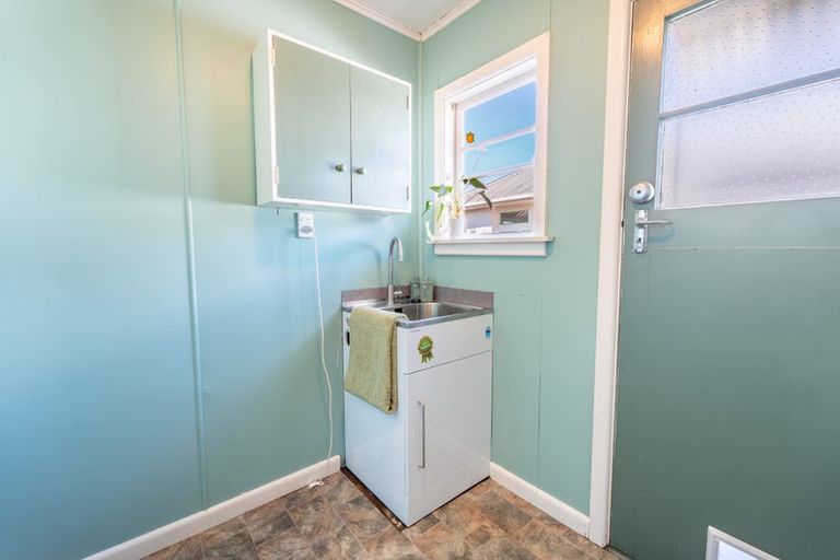 Photo of property in 35 Horton Street, Pleasant Point, 7903