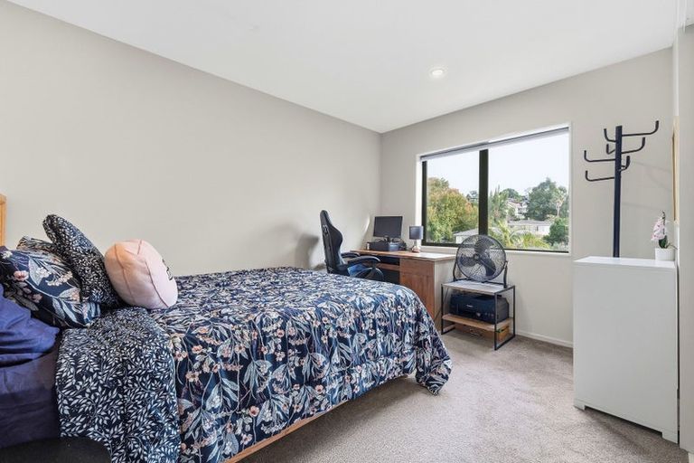 Photo of property in 6b Blenheim Street, Glenfield, Auckland, 0629
