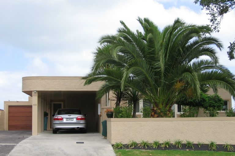 Photo of property in 118 Island Bay Road, Beach Haven, Auckland, 0626