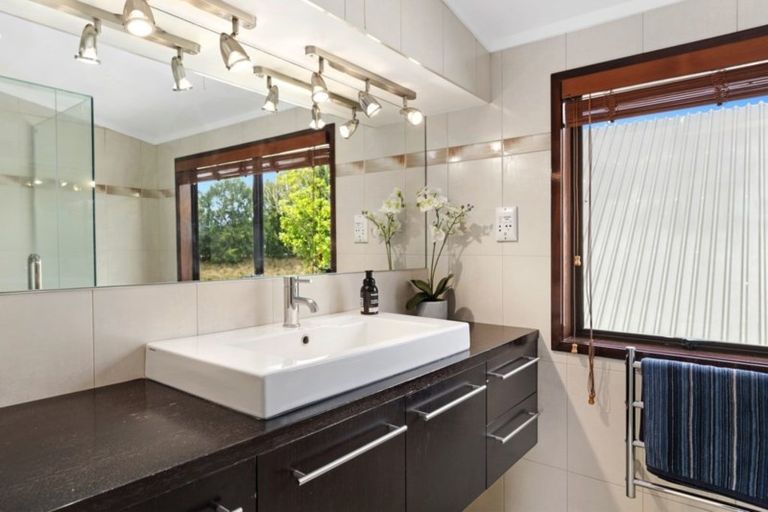 Photo of property in 49 Iona Drive, Pyes Pa, Tauranga, 3173