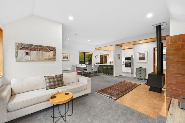 Photo of property in 2/6 Chepstow Avenue, Fendalton, Christchurch, 8052