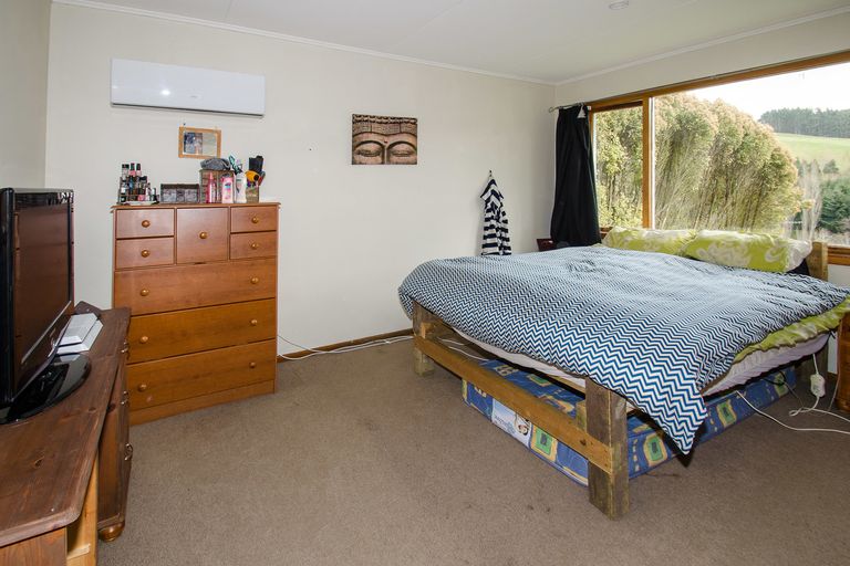 Photo of property in 491 Kaikorai Valley Road, Bradford, Dunedin, 9011