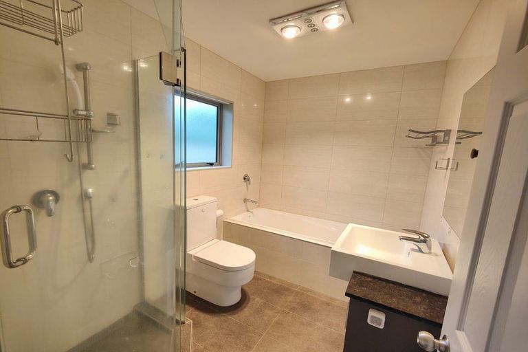 Photo of property in 27 Galsworthy Place, Bucklands Beach, Auckland, 2014
