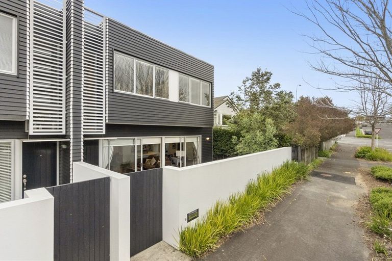 Photo of property in 5/23 Marama Street, Frankton, Hamilton, 3204