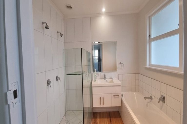 Photo of property in 553 Maunganui Road, Mount Maunganui, 3116