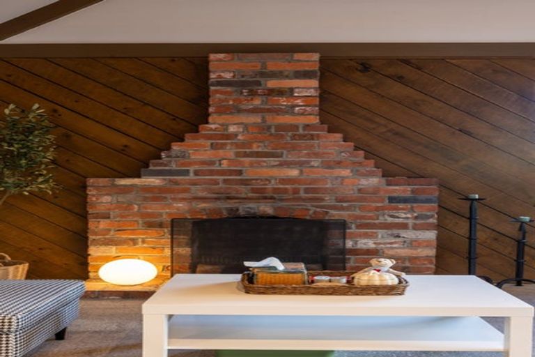 Photo of property in 2b Happy Valley Road, Owhiro Bay, Wellington, 6023