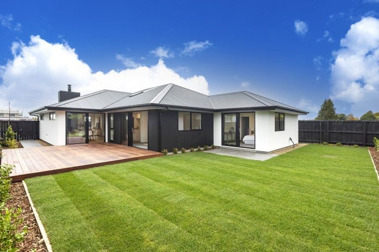 Photo of property in 42 Walter Case Drive, Harewood, Christchurch, 8051