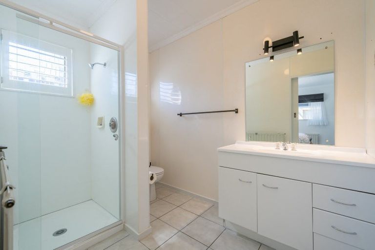 Photo of property in 49 Matai Street, Te Anau, 9600