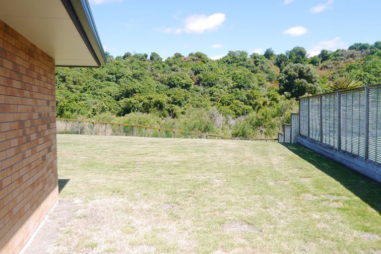 Photo of property in 41 Pukeko Way, Kinloch, Taupo, 3377