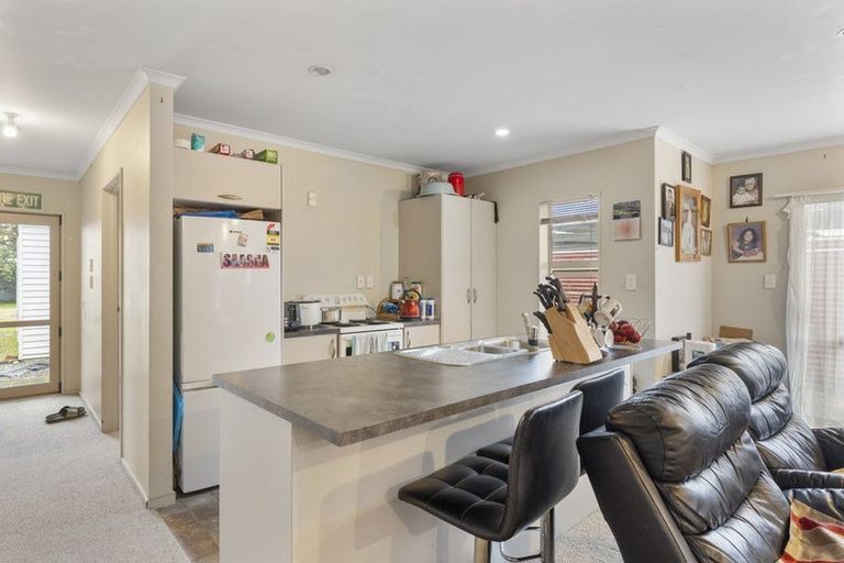 Photo of property in 2 Maire Street, Gonville, Whanganui, 4501