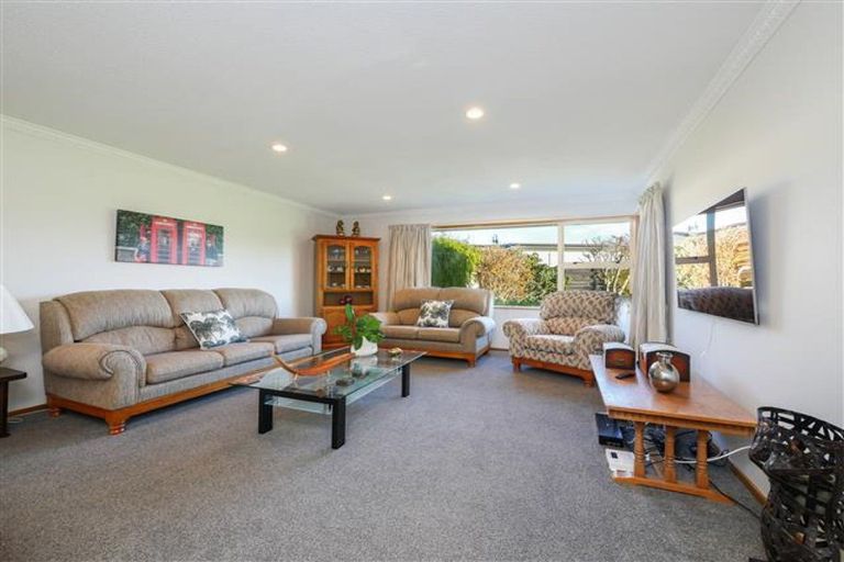 Photo of property in 9 Huntly Road, Outram, 9019