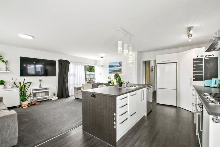 Photo of property in 26 Pembroke Street, Westown, New Plymouth, 4310