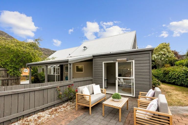 Photo of property in 9 Alta Place, Frankton, Queenstown, 9300