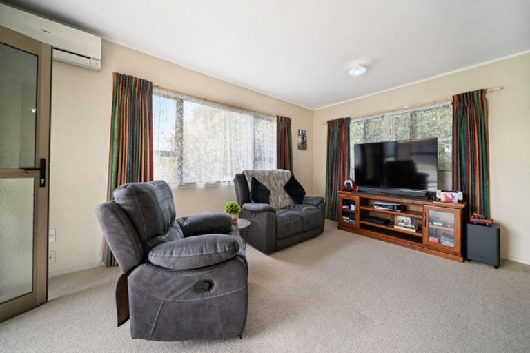 Photo of property in 114b Edinburgh Street, Pukekohe, 2120