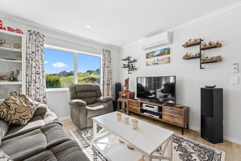 Photo of property in 3241 Paparoa-oakleigh Road, Paparoa, 0571