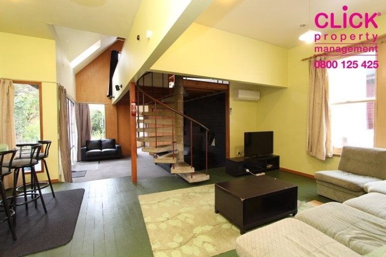 Photo of property in 1074 George Street, North Dunedin, Dunedin, 9016