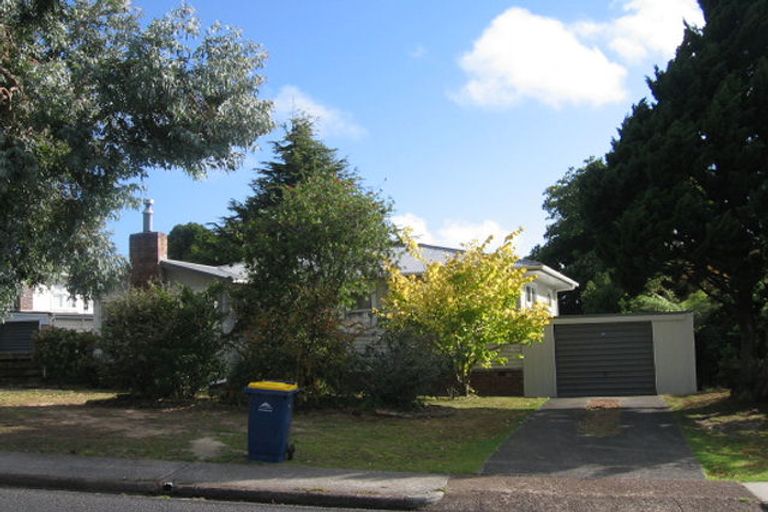 Photo of property in 40 Weldene Avenue, Glenfield, Auckland, 0629
