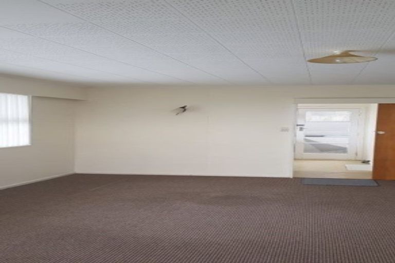 Photo of property in 3/31 Findlay Street, Moturoa, New Plymouth, 4310