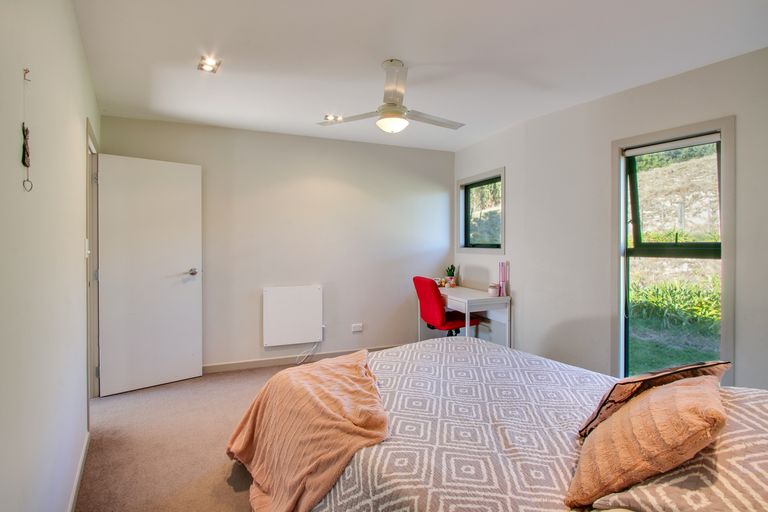 Photo of property in 824 Maraetotara Road, Maraetotara, Havelock North, 4294