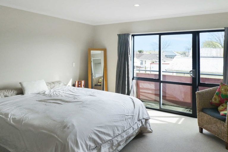 Photo of property in 21 Winton Street, St Albans, Christchurch, 8014
