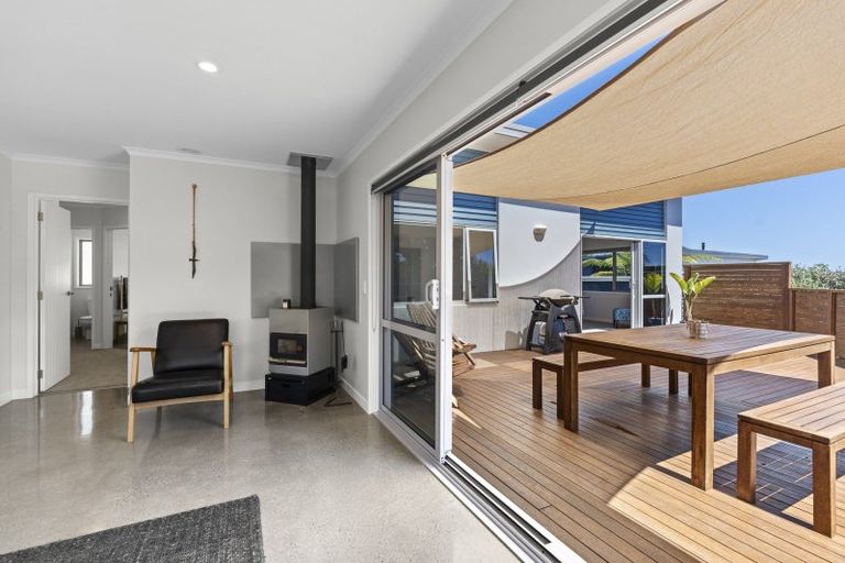 Photo of property in 5d Tui Grove, Oakura, 4314