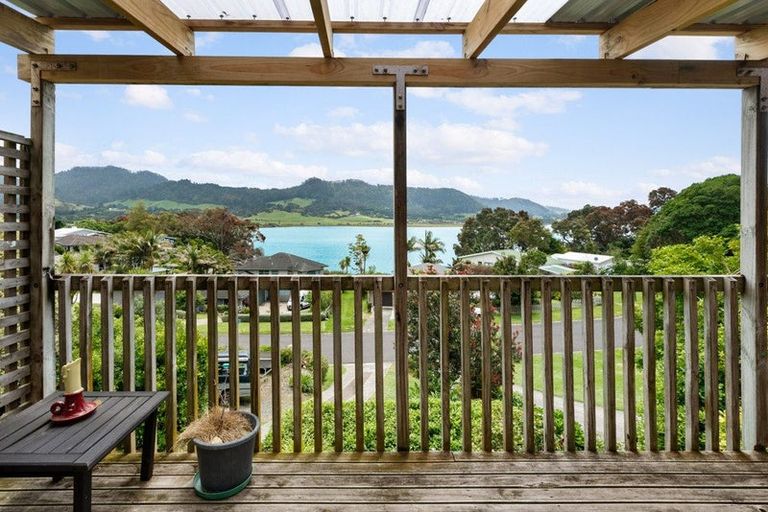Photo of property in 10 Moana Drive, Tanners Point, Katikati, 3177