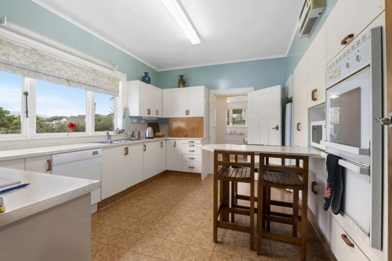 Photo of property in 4 Dundas Street, Seatoun, Wellington, 6022