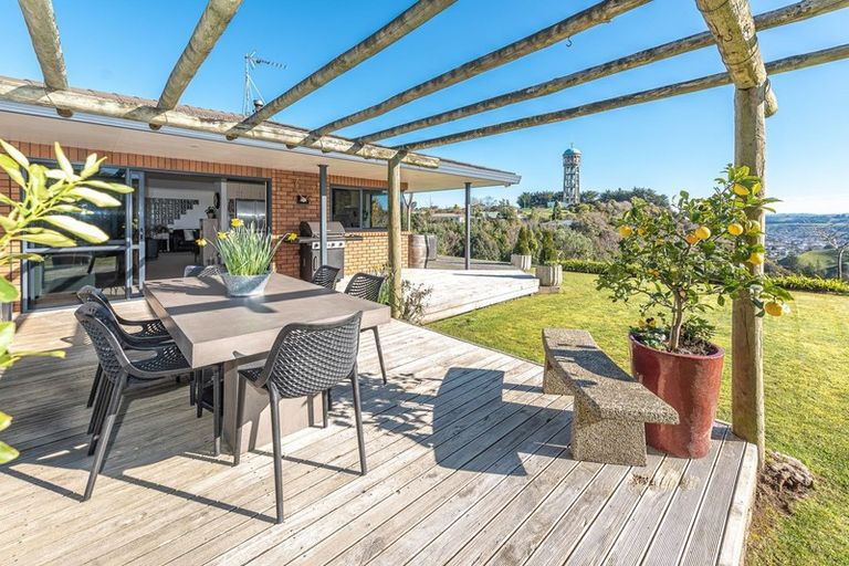 Photo of property in 163 Mount View Road, Bastia Hill, Whanganui, 4500