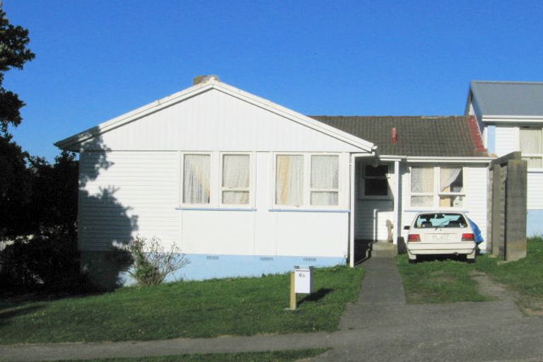 Photo of property in 6a Rangituhi Crescent, Takapuwahia, Porirua, 5022