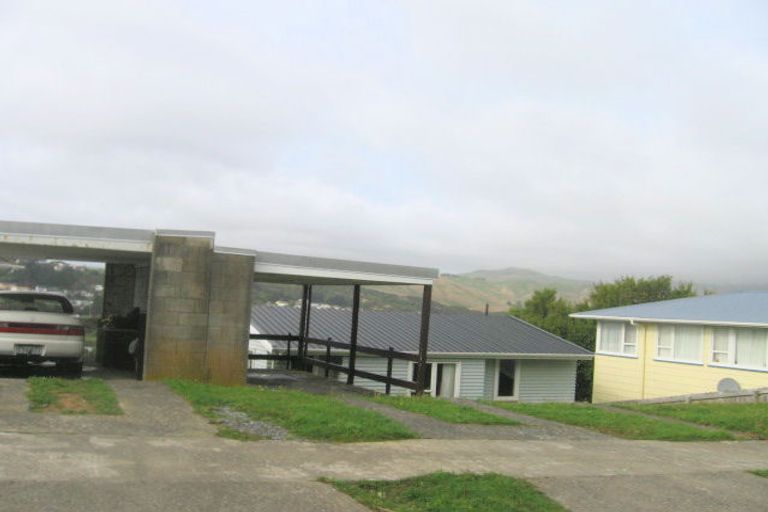 Photo of property in 12 Excellency Terrace, Ascot Park, Porirua, 5024