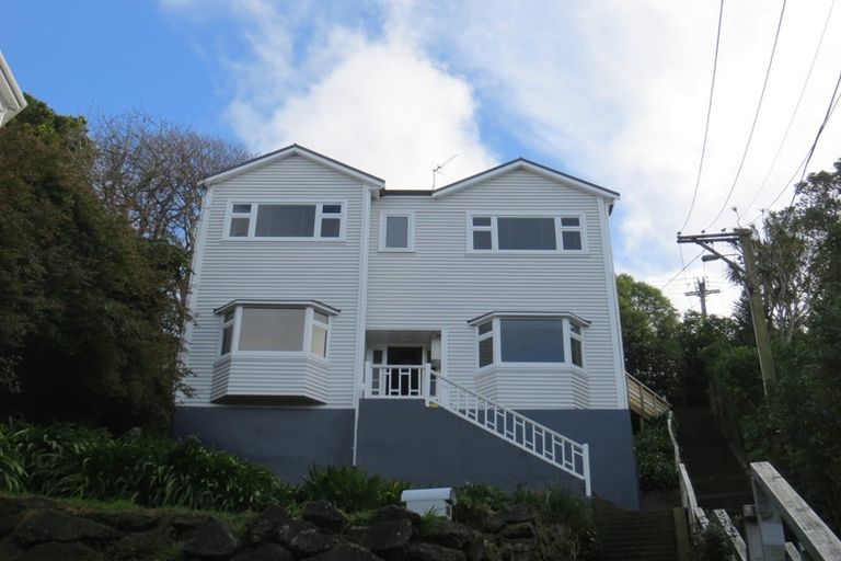 Photo of property in 20 Glasgow Street, Kelburn, Wellington, 6012