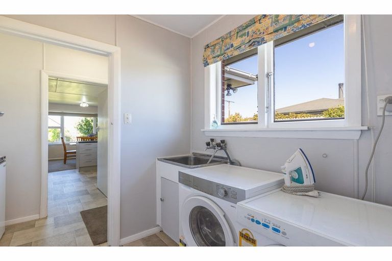 Photo of property in 11 Clayton Road, Amberley, 7410