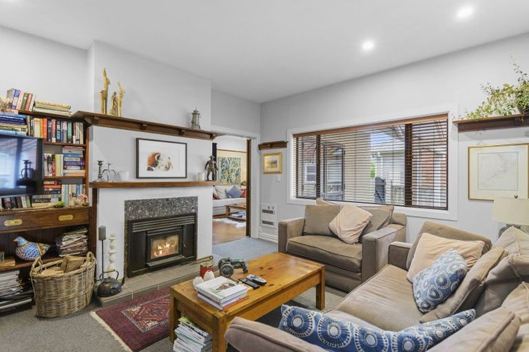 Photo of property in 30 Hamilton Avenue, Ilam, Christchurch, 8041