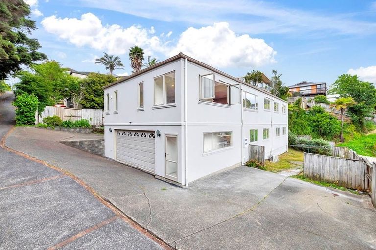 Photo of property in 17d Balmain Road, Birkenhead, Auckland, 0626