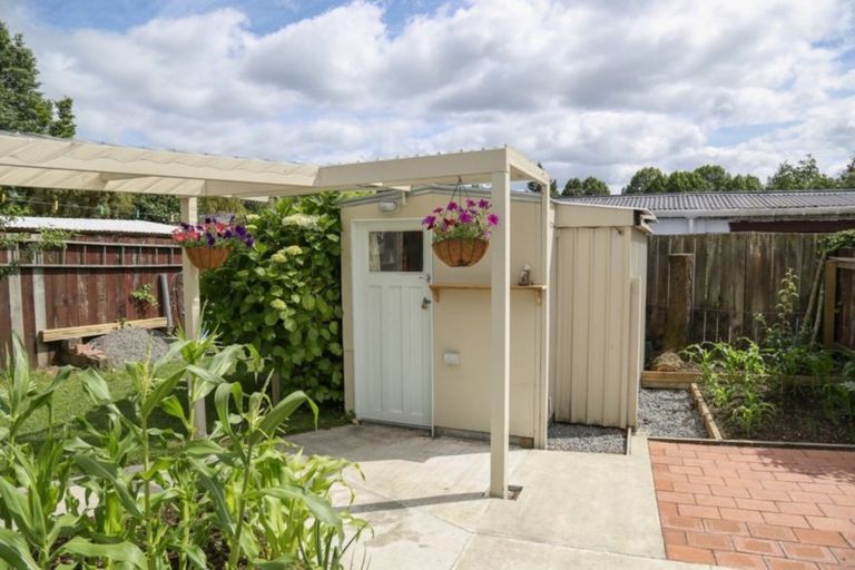 Photo of property in 82 Rangipoia Place, Turangi, 3334
