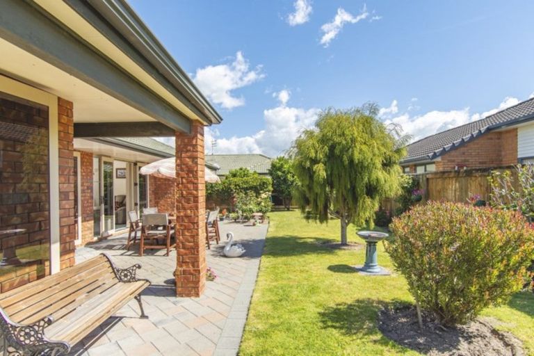 Photo of property in 19 Carrington Drive, Papamoa Beach, Papamoa, 3118