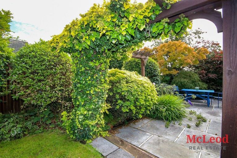 Photo of property in 18 Cameron Street, Ashburton, 7700