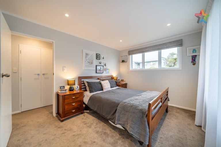 Photo of property in 18 Tarras Grove, Kelson, Lower Hutt, 5010