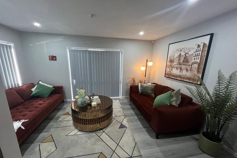 Photo of property in 73 Marendellas Drive, Bucklands Beach, Auckland, 2014