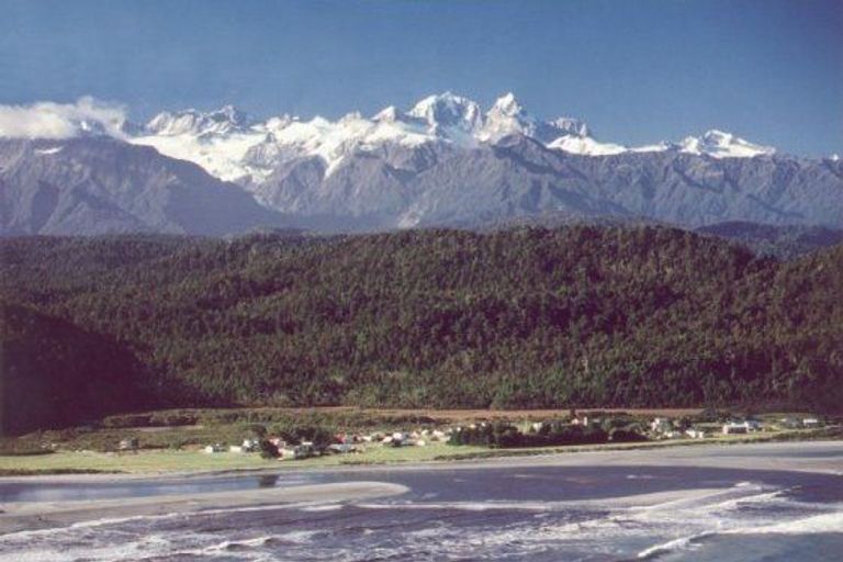 Photo of property in 41 The Strand, Okarito, Whataroa, 7886