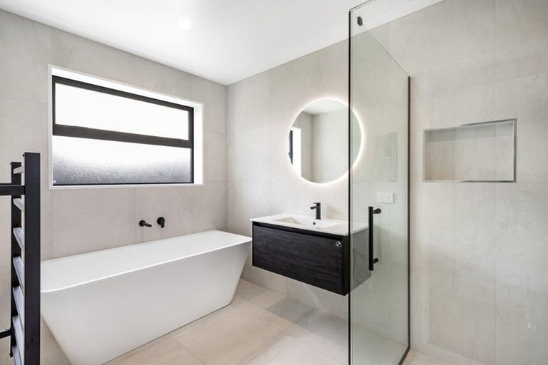 Photo of property in 4 Salkeld Place, Woodend, 7610