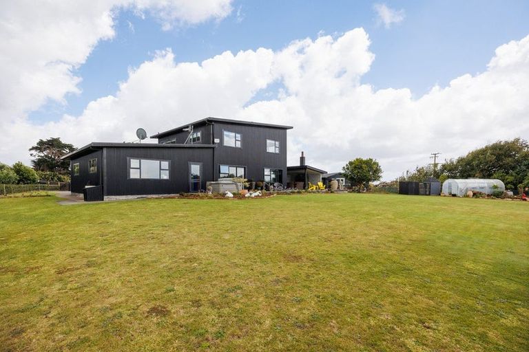 Photo of property in 407 Mount Curl Road, Hunterville, 4784