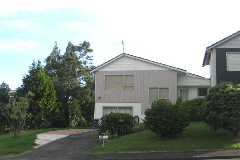 Photo of property in 2/87 Velma Road, Hillcrest, Auckland, 0629