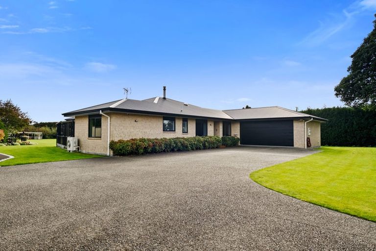 Photo of property in 2 Joll Street, Waitara, 4383