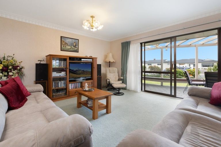 Photo of property in 76 Waratah Street, Matua, Tauranga, 3110