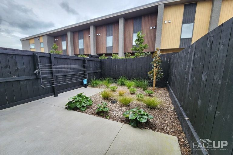 Photo of property in 15 Auster Lane, Hobsonville, Auckland, 0616