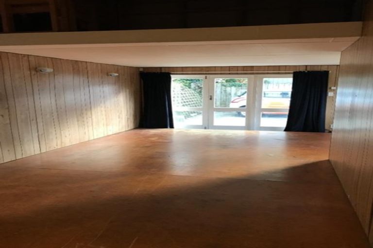 Photo of property in 14a Hawthorn Crescent, Stokes Valley, Lower Hutt, 5019