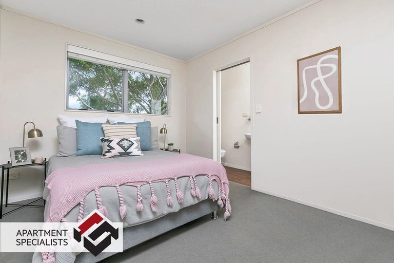 Photo of property in 325/26 Morningside Drive, Morningside, Auckland, 1025